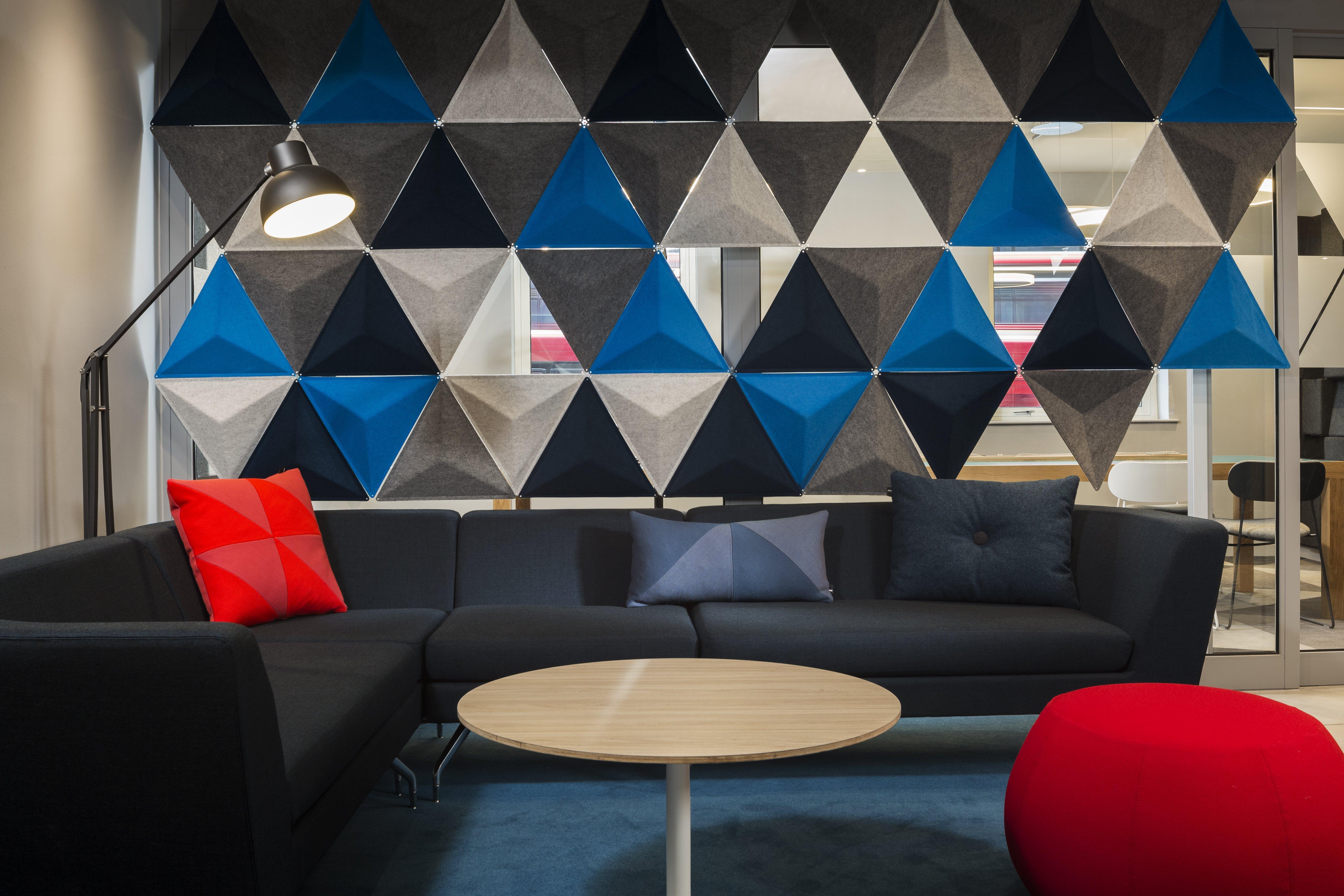 Holiday Inn Express Park Royal By Ihg London Exterior photo